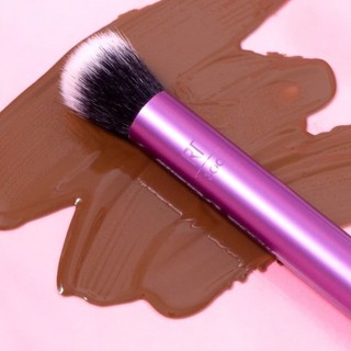 Cọ Tán Kem Lót Mắt Blend Tán Màu Mắt RT REAL TECHNIQUES Deluxe Crease RT 300