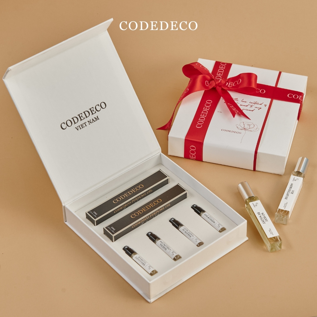 [SET QUÀ 01 TÙY CHỌN MÙI] 02 chai tinh dầu nước hoa CODEDECO 10ml dạng xịt + 4 vial 2.5 mùi ngẫu nhiên | BigBuy360 - bigbuy360.vn