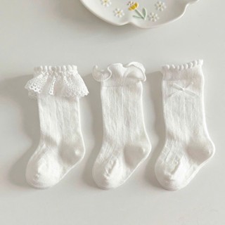 Set 3 đôi tất dài Gối ren cho bé Vớ đùi sơ sinh màu trắng tinh khôi bèo ren đính nơ
