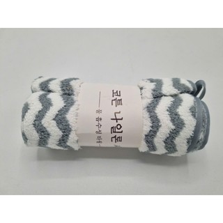 Khăn mặt bông mềm khổ 30*50cm (ảnh shop tự chụp)