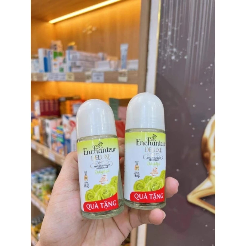 Lăn khử mùi Enchanteur Deluxe Delightful hương nước hoa 40ml- Hàng quà tặng. Lăn khử mùi hương nước 