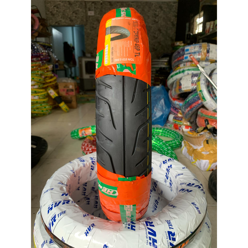 Vỏ lốp CHENGSHIN 90/80-17 gắn cho trước Winner, Exciter 155, Exciter 150 đèn LED. Vỏ không ruột