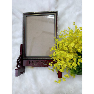 Chân,giá để khung hình thờ. Bề ngang khung hình bao nhiêu cm cộng thêm 5cm  ra số chân ,giá cần đặt