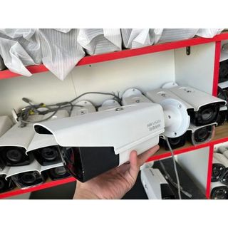 Camera analog 2mp hikvision zoom quang 4x hồng ngoại 80m chỉ add đầu ghi dahua và kbvision/hàng qua sử dụng