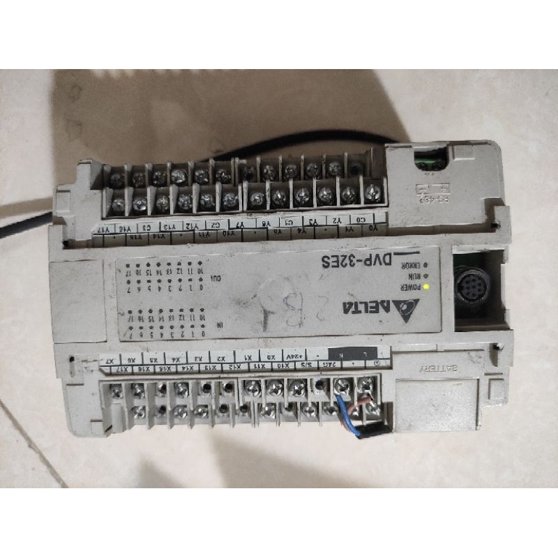 Xác PLC Delta DVP32ES00R2