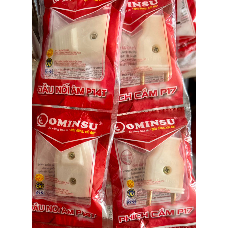 Phích cắm điện, phích nối cao cấp Ominsu
