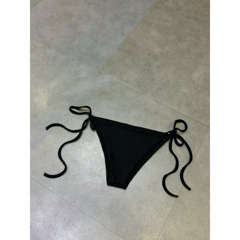 Y1790 Quần Bikini cột dây nhiều màu (2 lớp)  YUMI | BigBuy360 - bigbuy360.vn
