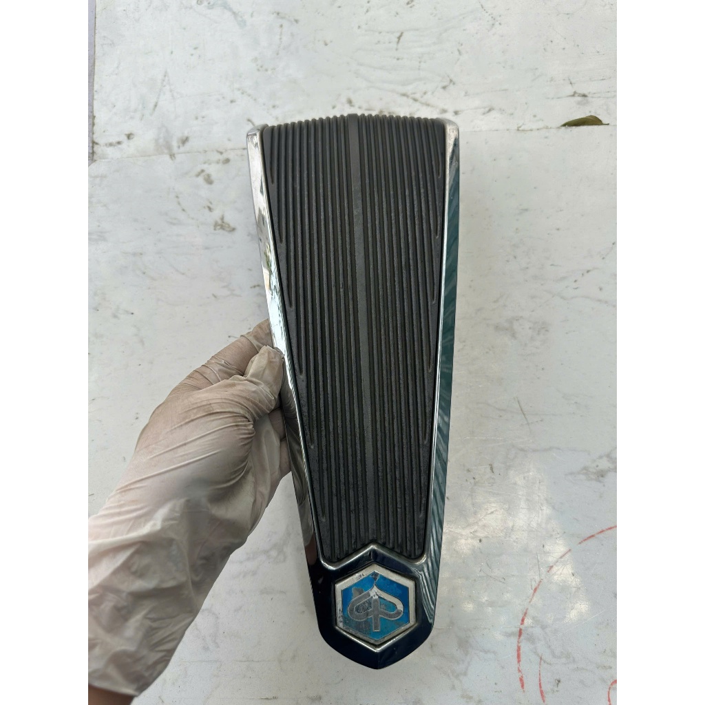 mặt nạ trước kèm logo piaggio liberty (hàng zin tháo xe )