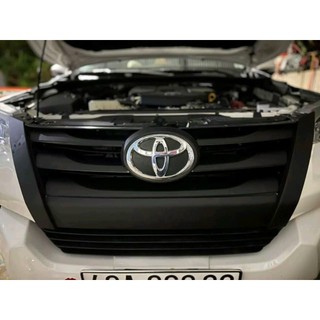 Ốp mặt calang Fortuner 2017-2020 nhựa abs mạ crom,đen nhám và vân carbon