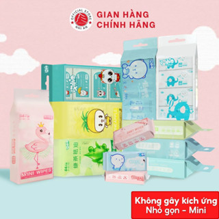 Khăn giấy ướt mini siêu tiện lợi, mềm mại không gây kích ứng da 8 gói/ bịch