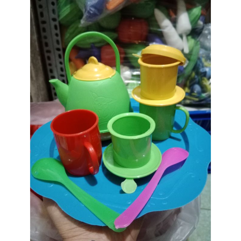 1 Đĩa lớn 1 Ấm 2 ly cối 2 phin cf 2 muỗng Màu Ngẫu nhiên - Đồ Chơi Nấu Ăn Cân Kí Dành cho bé iu TP S