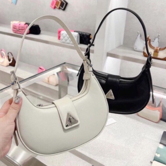 Túi kẹp nách nữ túi đeo vai đeo chéo khoá tam giác thời trang công sở nữ TXN177