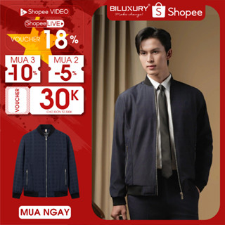 Áo Khoác Gió 8AG2H031 Biluxury Họa Tiết Caro Chìm, Chất Vải Cao Cấp Chống Nhăn Nhàu, Cản Gió, Siêu Nhẹ