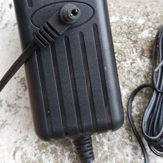 sạc nguồn 20v 1a
