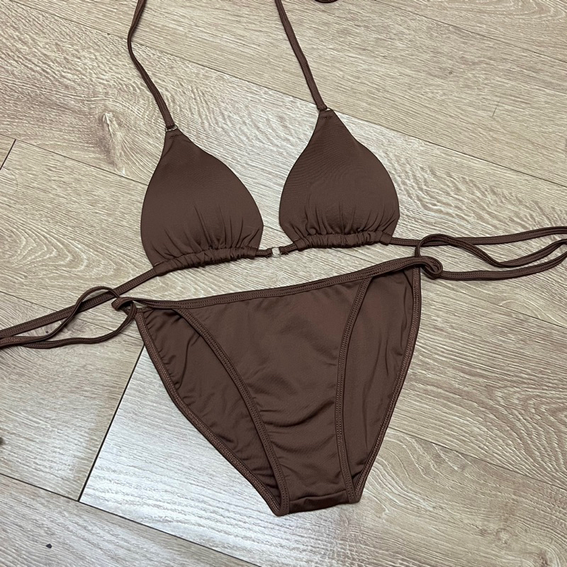 [Hàng sẵn] Bikini 2 mảnh tam giác quần kín Mông áo bassic dây dài đủ màu phối khoen sẵn đệm mút - Mã TG1 | BigBuy360 - bigbuy360.vn