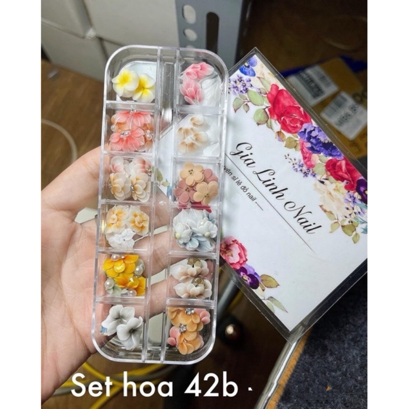 Hoa bột set 42 bông mix kiểu