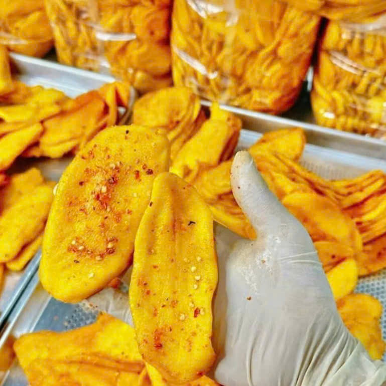 Xoài sấy dẻo muối ớt đặc sản Nha Trang 1kg/500gr thơm ngon đảm bảo VSATTP Chua Chua Cay Cay