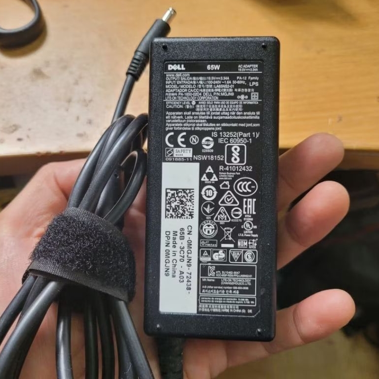 Sạc laptop cũ DELL , HP chân kim nhỏ