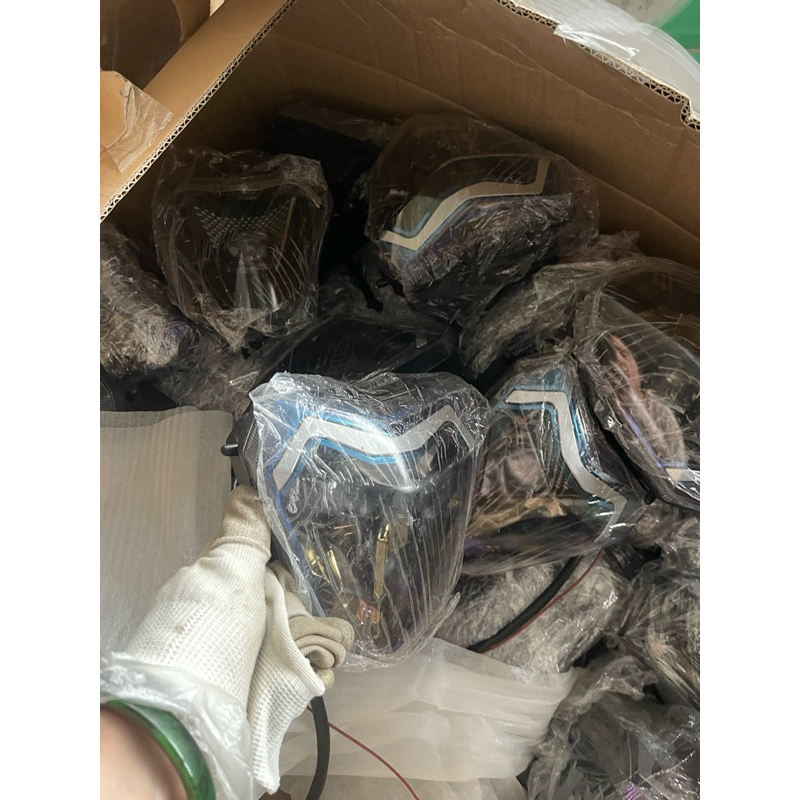 pha đèn xmen mẫu mới 2025