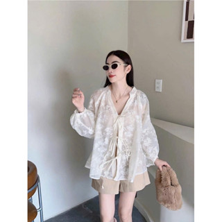   T’achi  Set áo babydoll voan ren hoa cột dây kèm quần shorts 