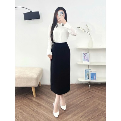 Chân Váy 𝐂𝐂𝐇𝐀𝐓 Dáng Ôm Martin Chiết 2 Ly Chất Liệu Xốp Sang Trọng 15CDX2014OT