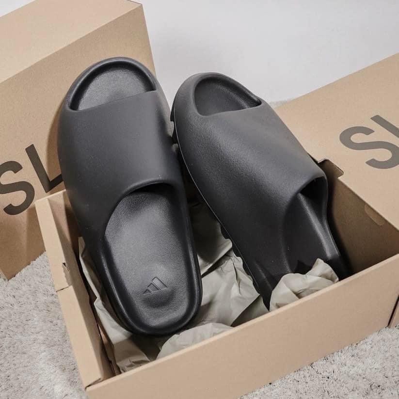 Dép yz slide đen bản vân nhám nam nữ, Dép bánh mì Yeezy slide đủ size nam nữ