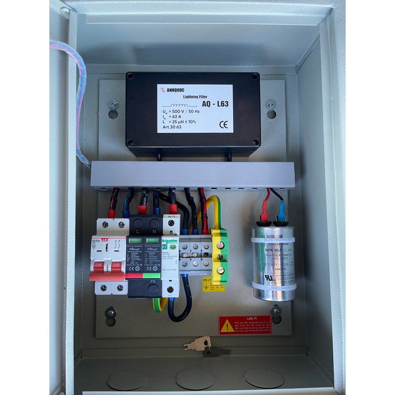 Tủ Cắt Lọc Sét 1P-63A-V5