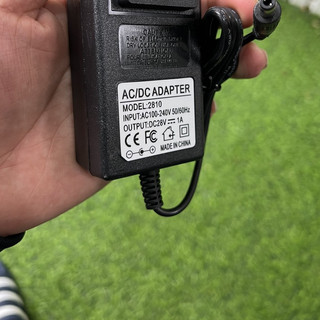 CỦ SẠC 28v 1a