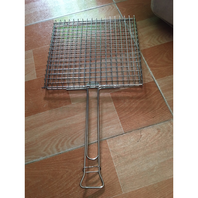 Vĩ nướng inox 304 dày tốt ,vĩ nướng gà,vịt,thịt,cá tay cầm có khoá