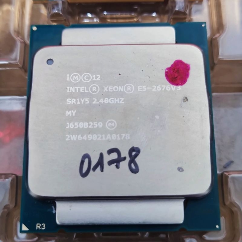 CPU Xeon E5 2676v3 2678v3 2673v3. Socket LGA 2011