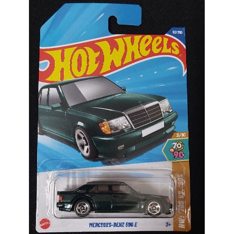 Toysk xe mô hình Mercedes- Benz 500E Hotwheels basic Xanh lá tỷ lệ 1:64