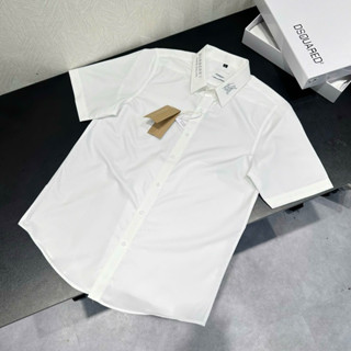 Áo sơ mi trắng nam ngắn tay PB lụa nến thân trơn phối cổ thêu chữ kí logo ngựa hai bên basic SMC54P