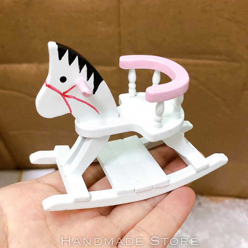 Ngựa gỗ - Mô hình đồ chơi