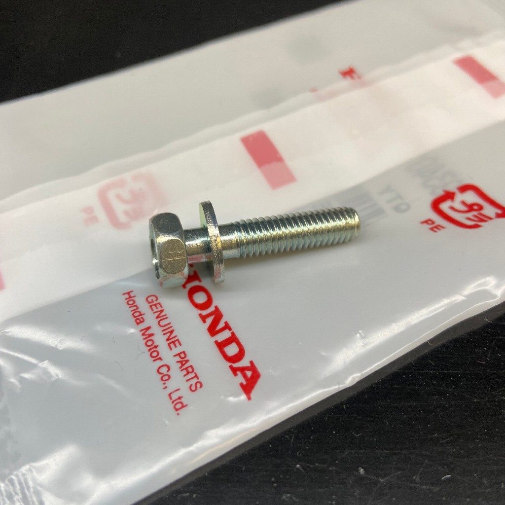 Bulong 6 li dài 28mm kèm long đền, mạ kẽm, bắt gù Win 100, hàng chính hãng Honda