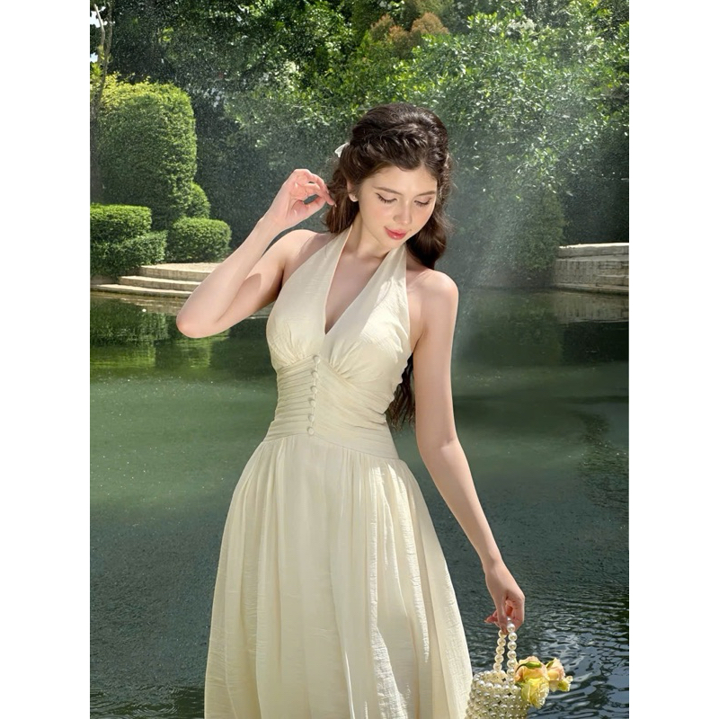 Đầm maxi voan cổ yếm xếp ly nút bọc kèm mú ngực đầm xoè dáng dài thiết kế sang chảnh đi chơi đi tiệc