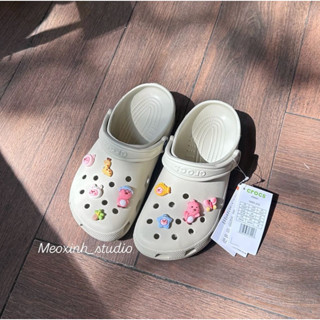 MEOXINHSTUDIO [Ảnh Thật] / Dép Crocs Classic Tặng Kèm Charm Gắn Loopy Cute Dễ Thương