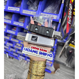 Gù để chân sau honda cánh chim