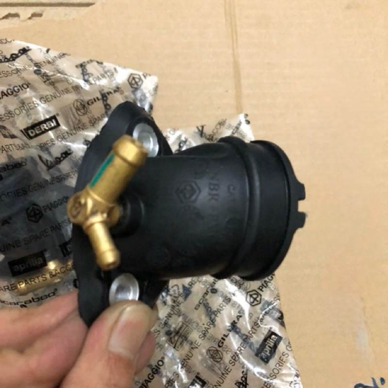 Co xăng Piaggio LX ( bình xăng cơ ) zin hãng