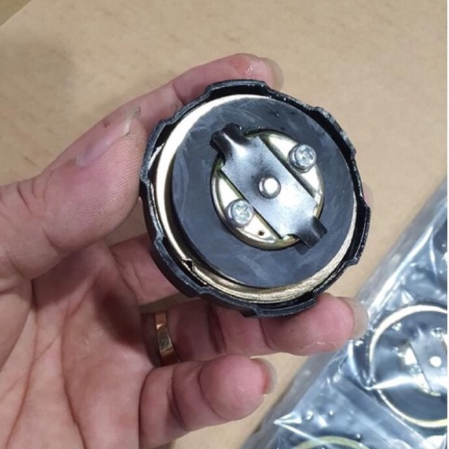 Nắp xăng jupiter sirius exciter đen sym- nắp bình xăng yamaha sym