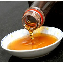 NƯỚC MẮM CHAY LINH CHI - chai 1 Lít