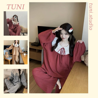 Bộ Đồ Ngủ Nữ Họa Tiết Hoa Nhí Đỏ Đô Thắt Nơ Xinh Xắn Áo tay Dài Quần Dài Tuni.studio IN01n