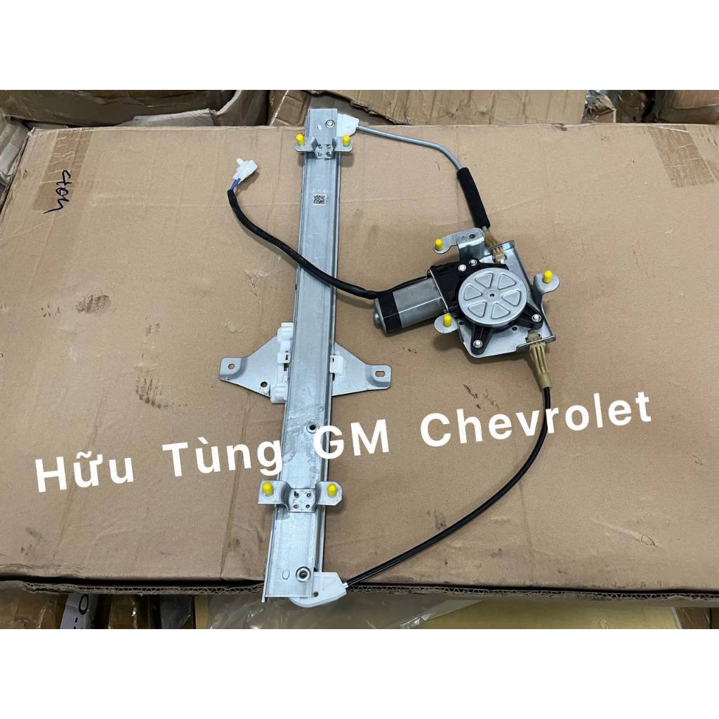 Compa lên xuống kính cửa sau Daewoo Magnus. Hàng Daewoo 96326913 96326914