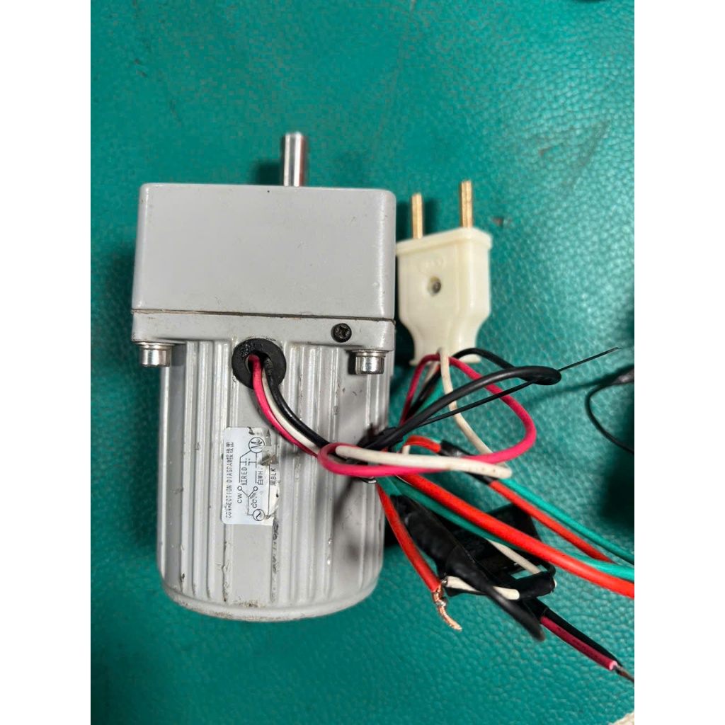 [Điện 220V] Motor giảm tốc  25W + đấu sẵn tụ, phích cắm hàng tháo máy