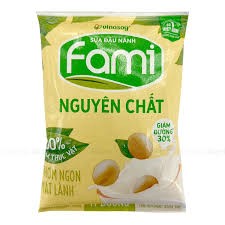 Fami Sữa Đậu Nành Nguyên Chất Ít Đường 200ml