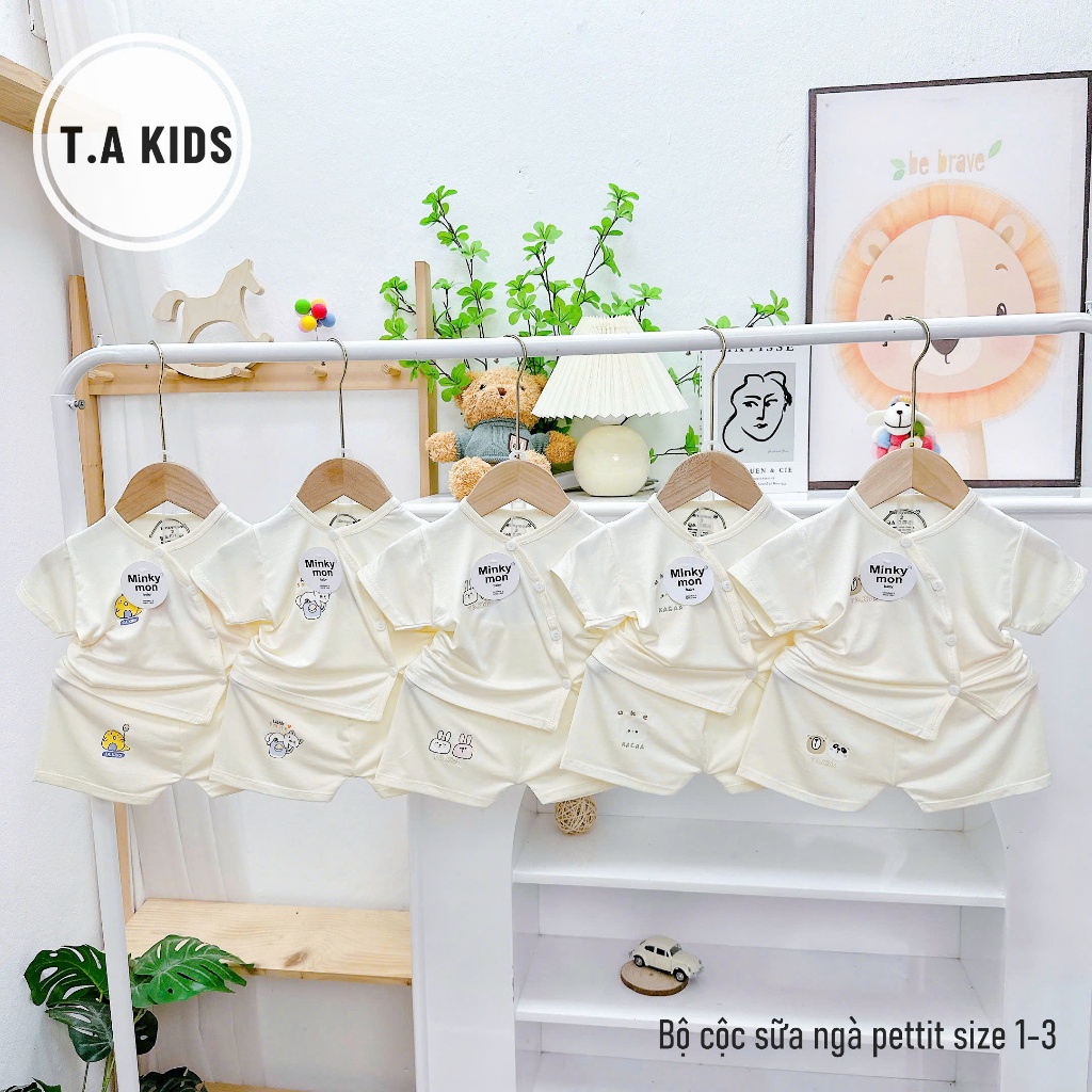 Combo 3-5 bộ cộc nền kem sữa ngà chất liệu oetit mềm mại cho bé