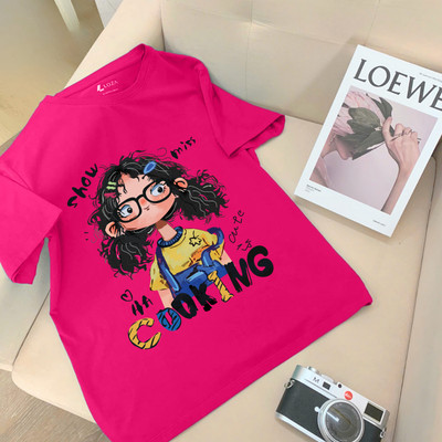 Áo phông nữ dáng rộng NA03 in hình Cô gái tóc xù Cooking chất liệu thun cotton Loza RT8263