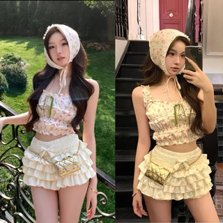 Set Đồ Nữ Đi Biển, Set Áo Croptop Hoa Phối Chân Váy Ngắn Xoè Tầng (Kèm Khăn Trùm Đầu) Tiểu Thư, Nữ Tính Cho Nàng Du Lịch
