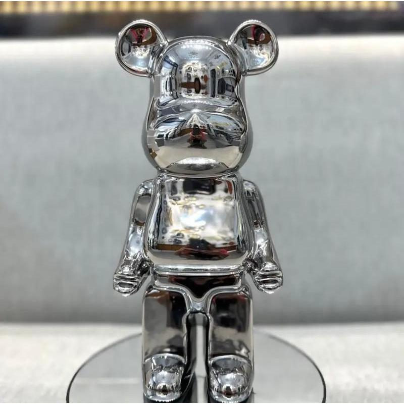 Gấu BearBrick Decor size 28cm Thanh Lý mới 100% Decor Phòng Trang Trí Nhà