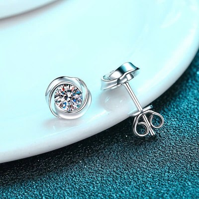 Bông Tai Bạc 925 Đính Đá Moissanite Tinh Tế, Thời Trang - Ngọc Trai Trường Thịnh