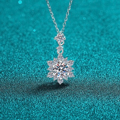 Mặt Dây Chuyền Bạc 925 Đính Đá Moissanite Tinh Tế, Sang Trọng - Ngọc Trai Trường Thịnh